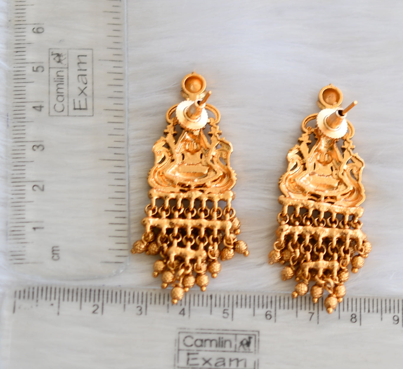 Matte finish Lakshmi gold cluster earrings dj-32611