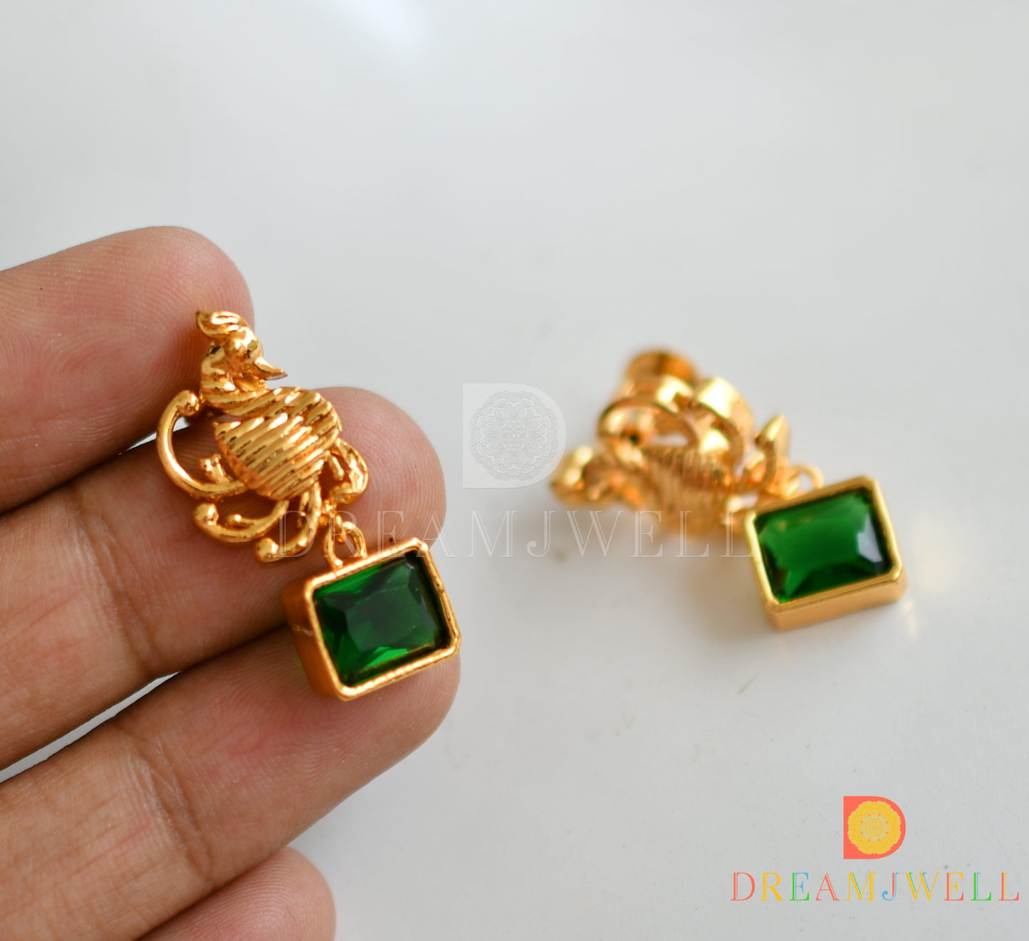 Gold tone bottle green block stone swan sufi necklace set dj-38197