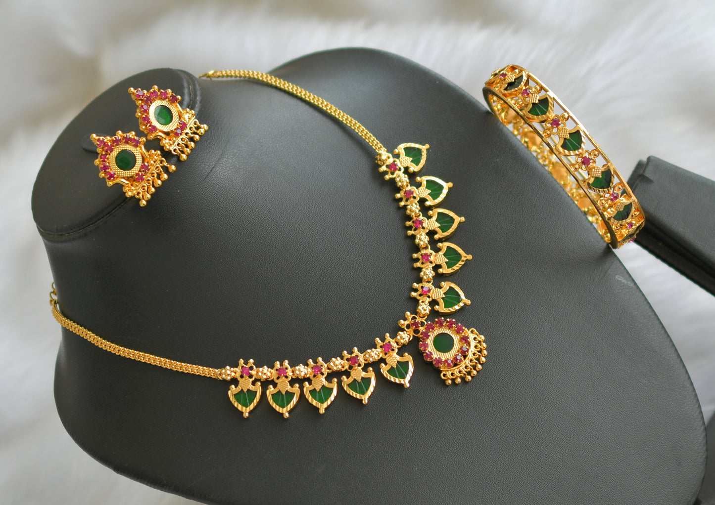 Gold tone pink-green palakka Kerala style necklace set with bangle dj-39723