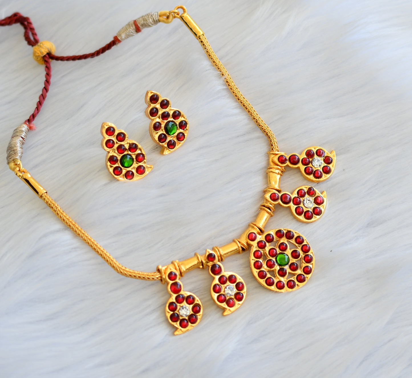 Gold tone Kemp-green mango necklace set dj-17514