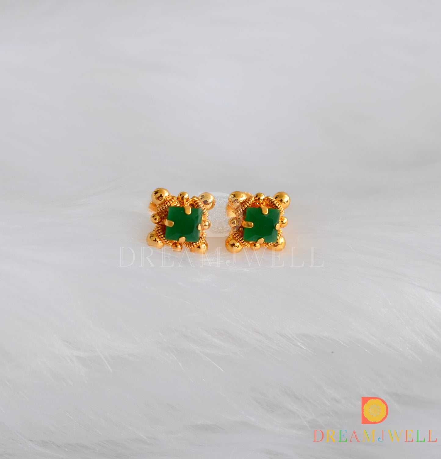Gold tone green square stone stud/Earrings dj-38225