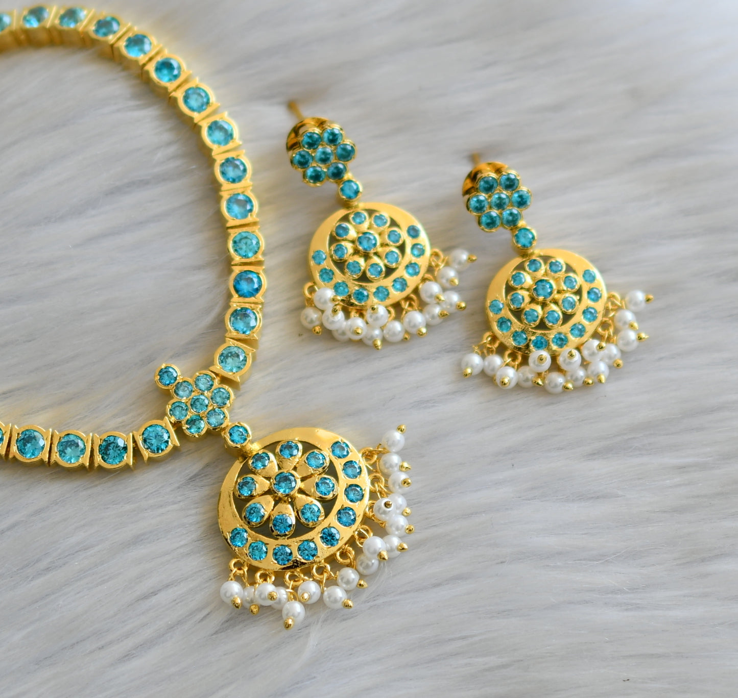 Gold tone ad copper sulphate blue south Indian style attigai/necklace set dj-18308