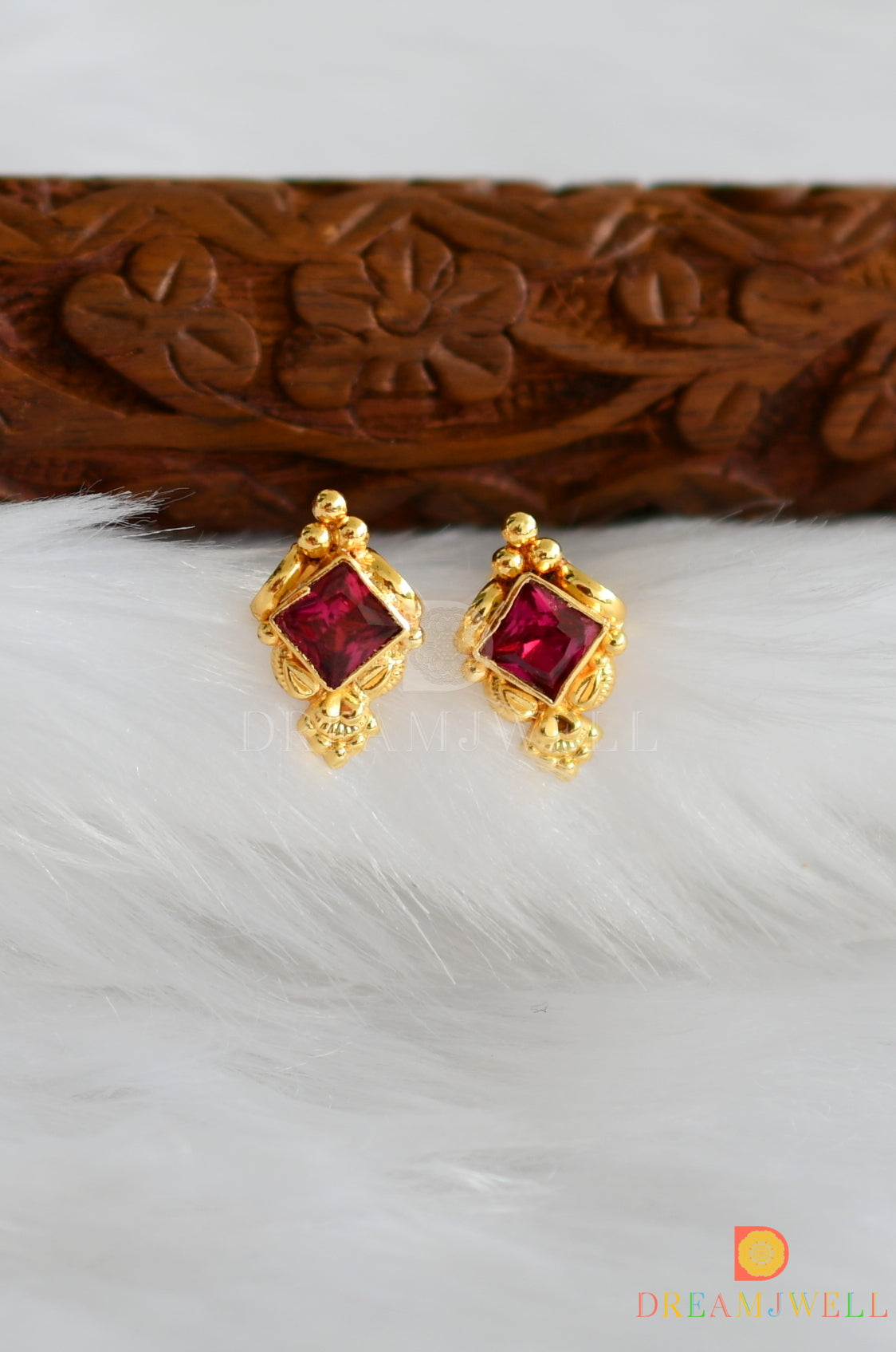 Red Garnet Titanium Stud Earrings | Tulsa Body Jewelry
