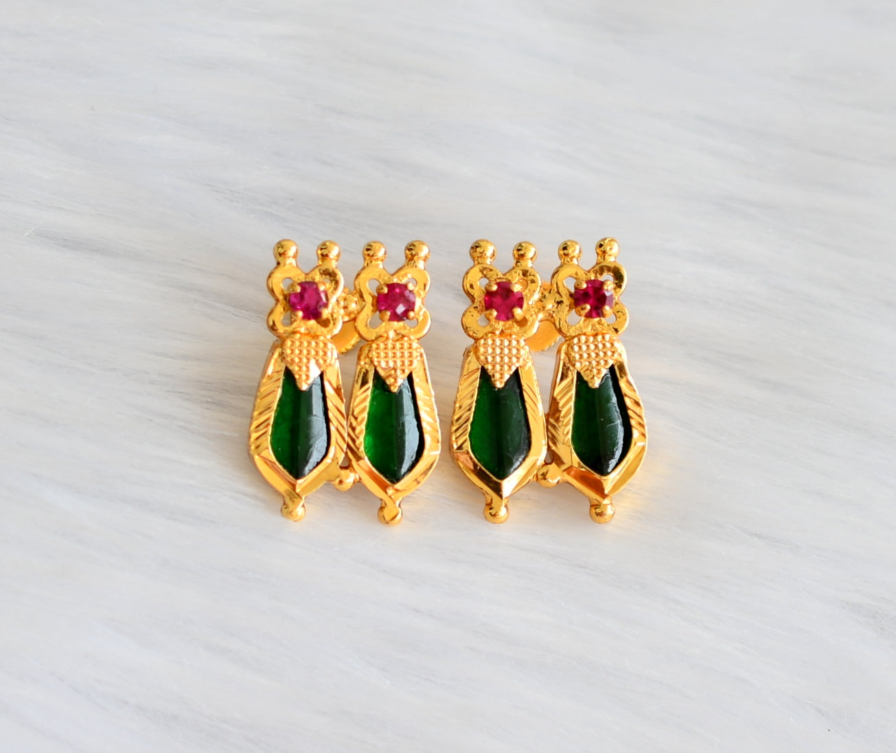 Gold tone pink-green nagapadam stud/earrings dj-19513