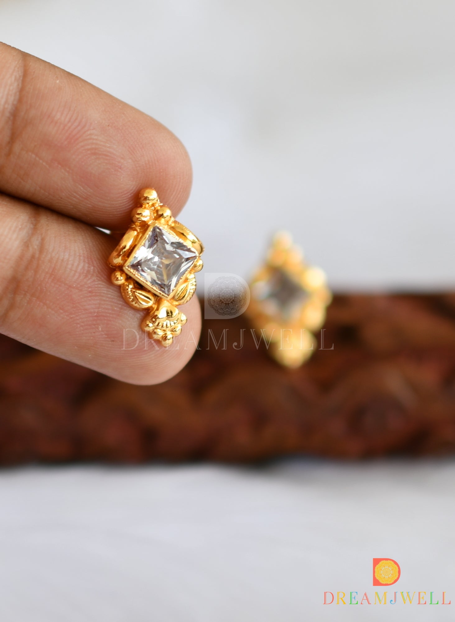 CZ(White) Hanging Stones,Flower Design Screw Stud Earrings Gold Finished  Premium Quality Set Buy Online