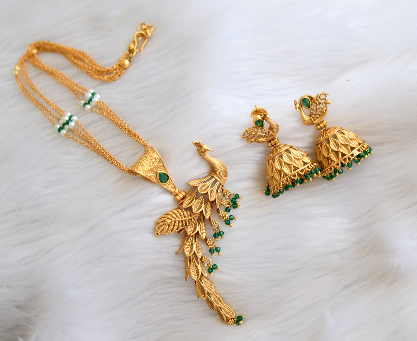 Antique gold tone emerald peacock chain set dj-14806