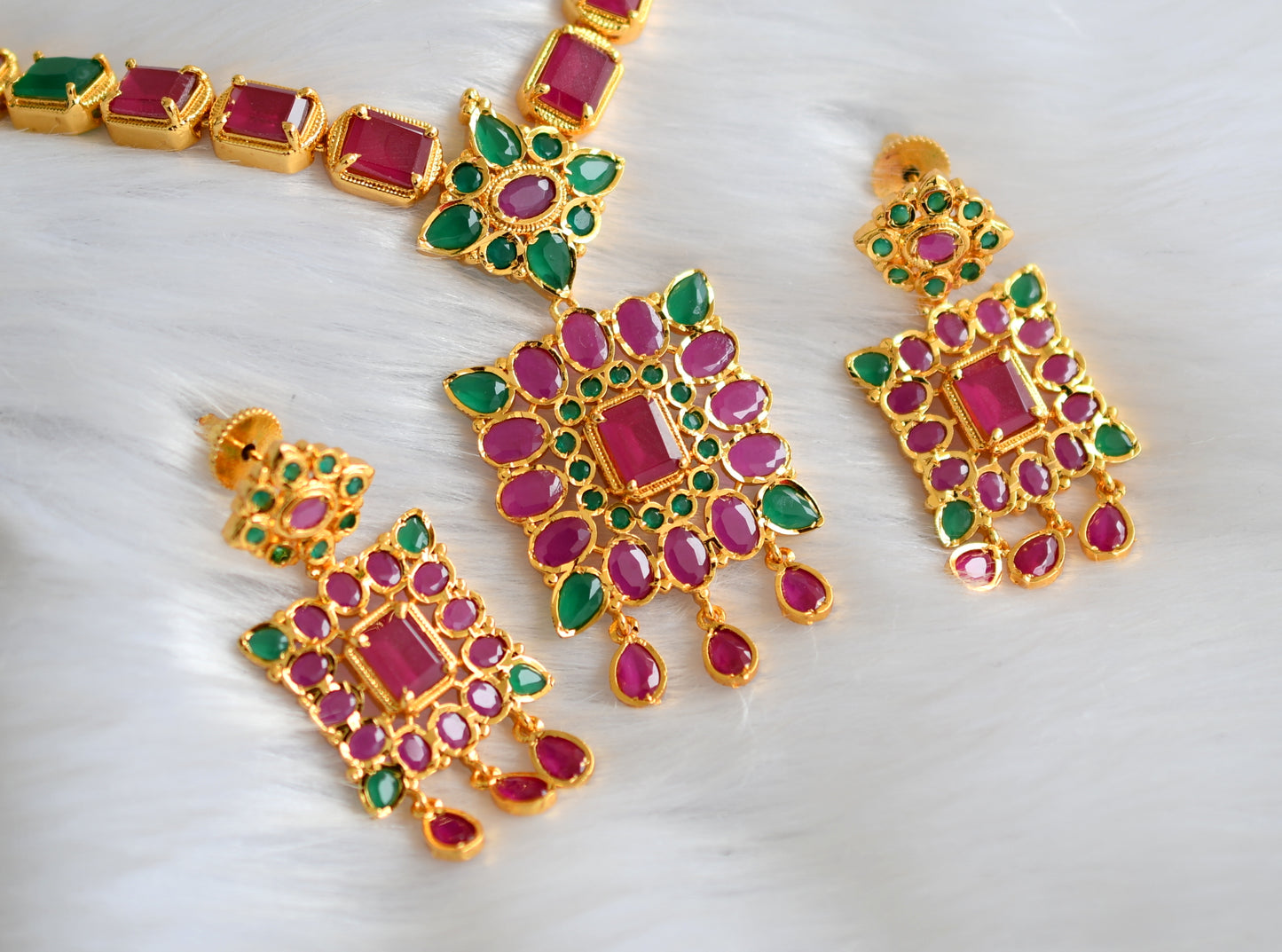 Gold tone cz ruby-emerald Necklace set dj-23070