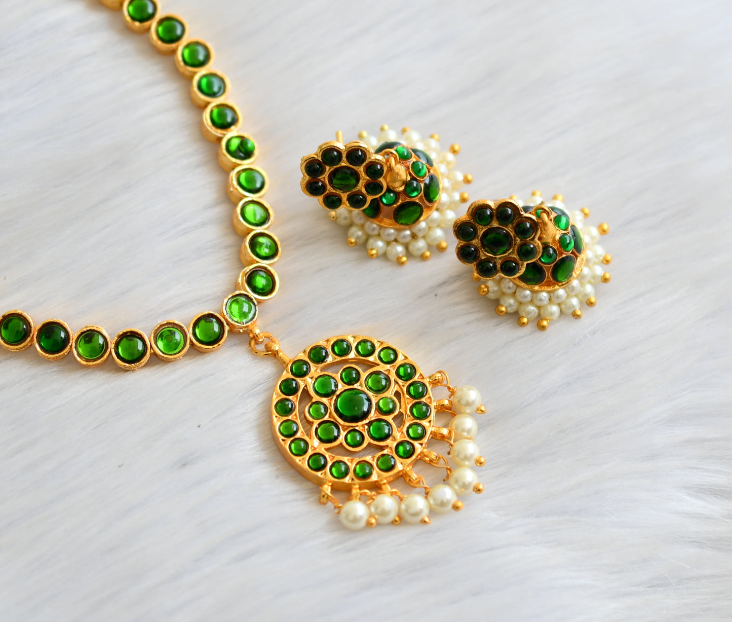 Gold tone green Attigai/Necklace set dj-09160