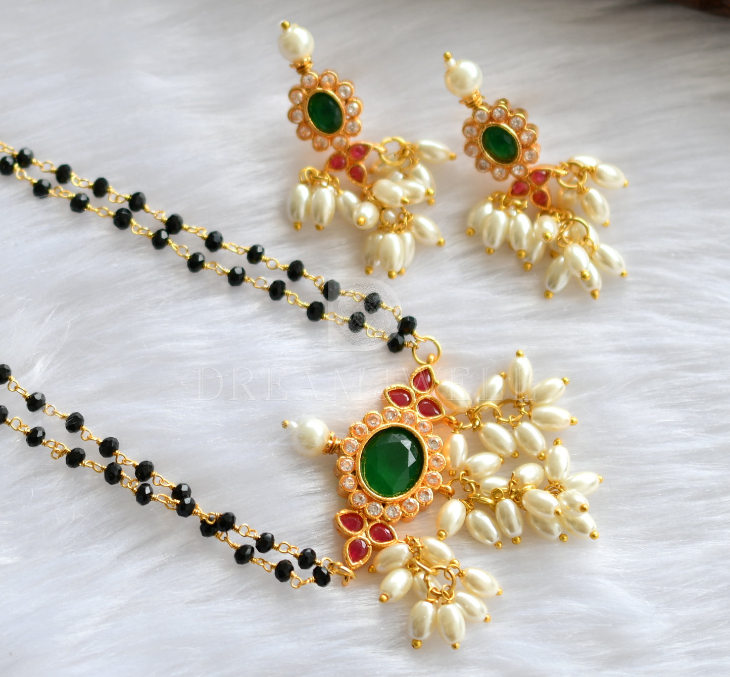 Gold tone Ruby-green Gutta pusalu Mangalsutra set- DJ33586