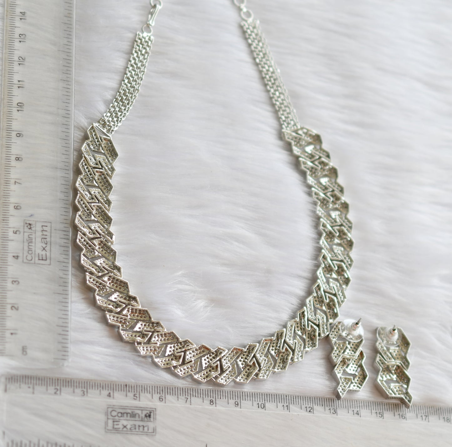Silver tone cz white necklace set dj-39770