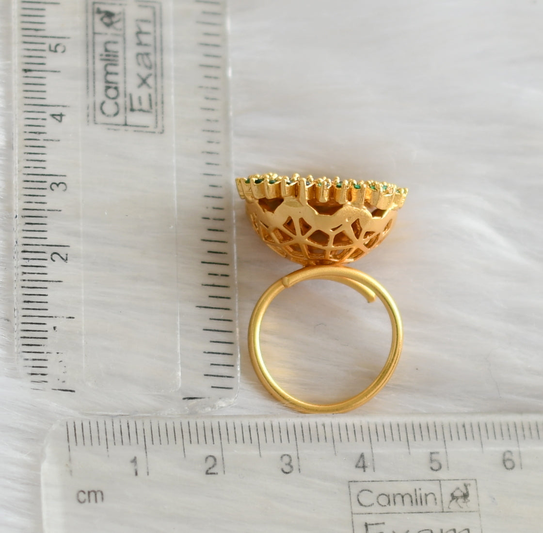 Gold tone cz ruby-green round finger ring dj-40568