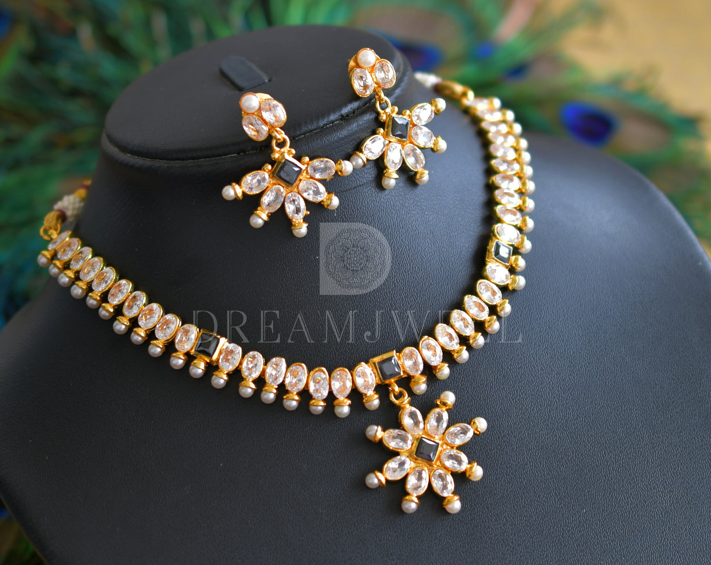 Gold Tone Polki-black Necklace Set dj-12637