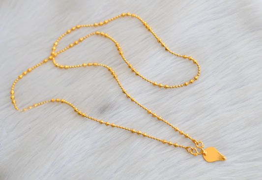 Gold tone Elakka pendant with chain dj-41900