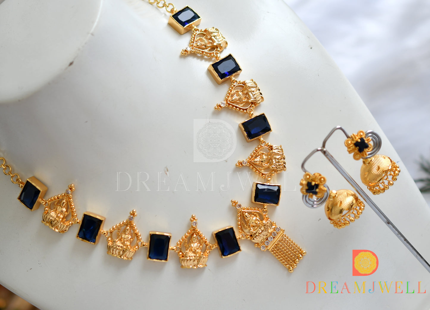 Gold tone blue block stone Lakshmi Kerala style necklace set dj-37563