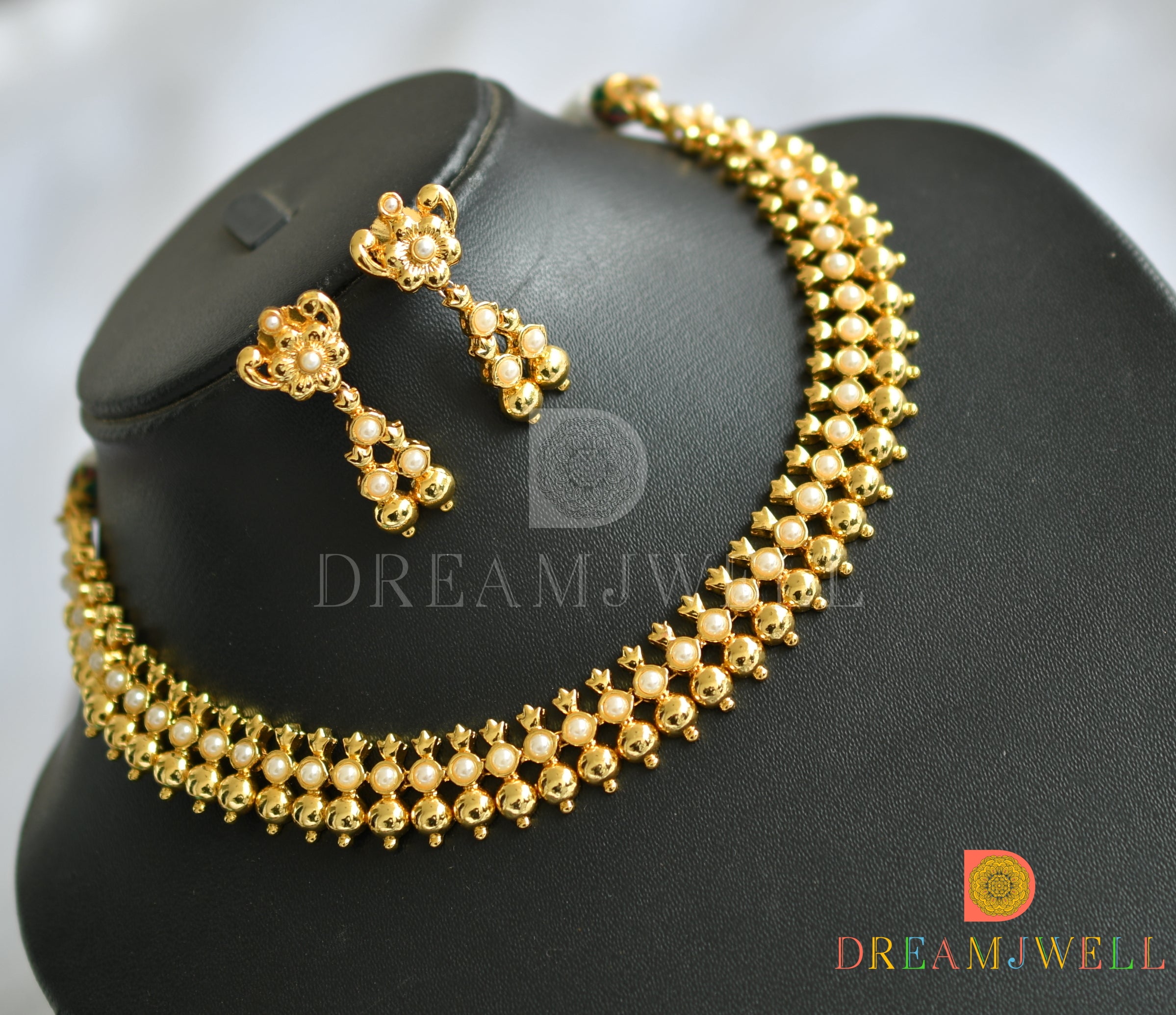 Gold Plated Antique Pearl Necklace Set 216695, Size: Regular Size And  Adjustable at Rs 1005/set in Mumbai