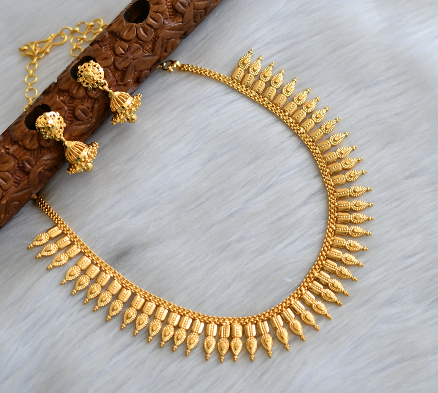 Gold tone Kerala style necklace set dj-41920