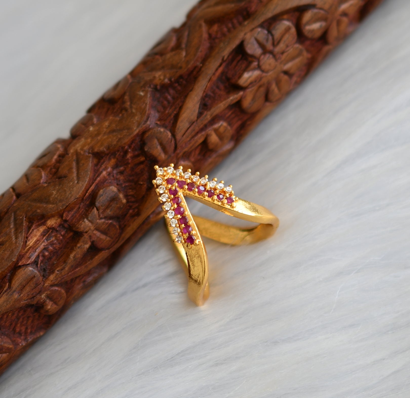 South Indian Ethnic 18K Gold Plated Size 4 Designer Wedding Finger Ring  Jewelry | eBay