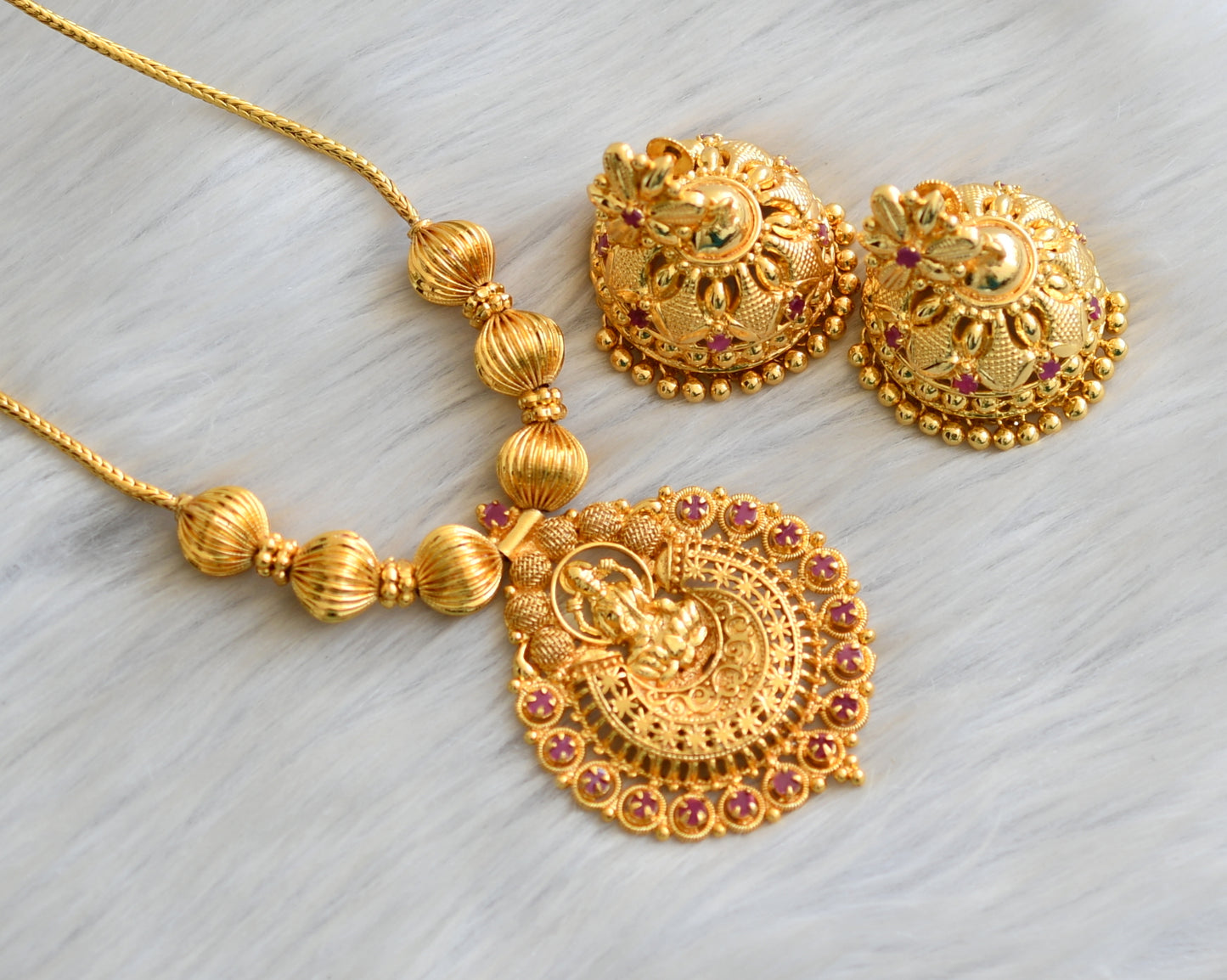 Gold tone pink stone Kerala style Lakshmi kodi necklace set dj-41921