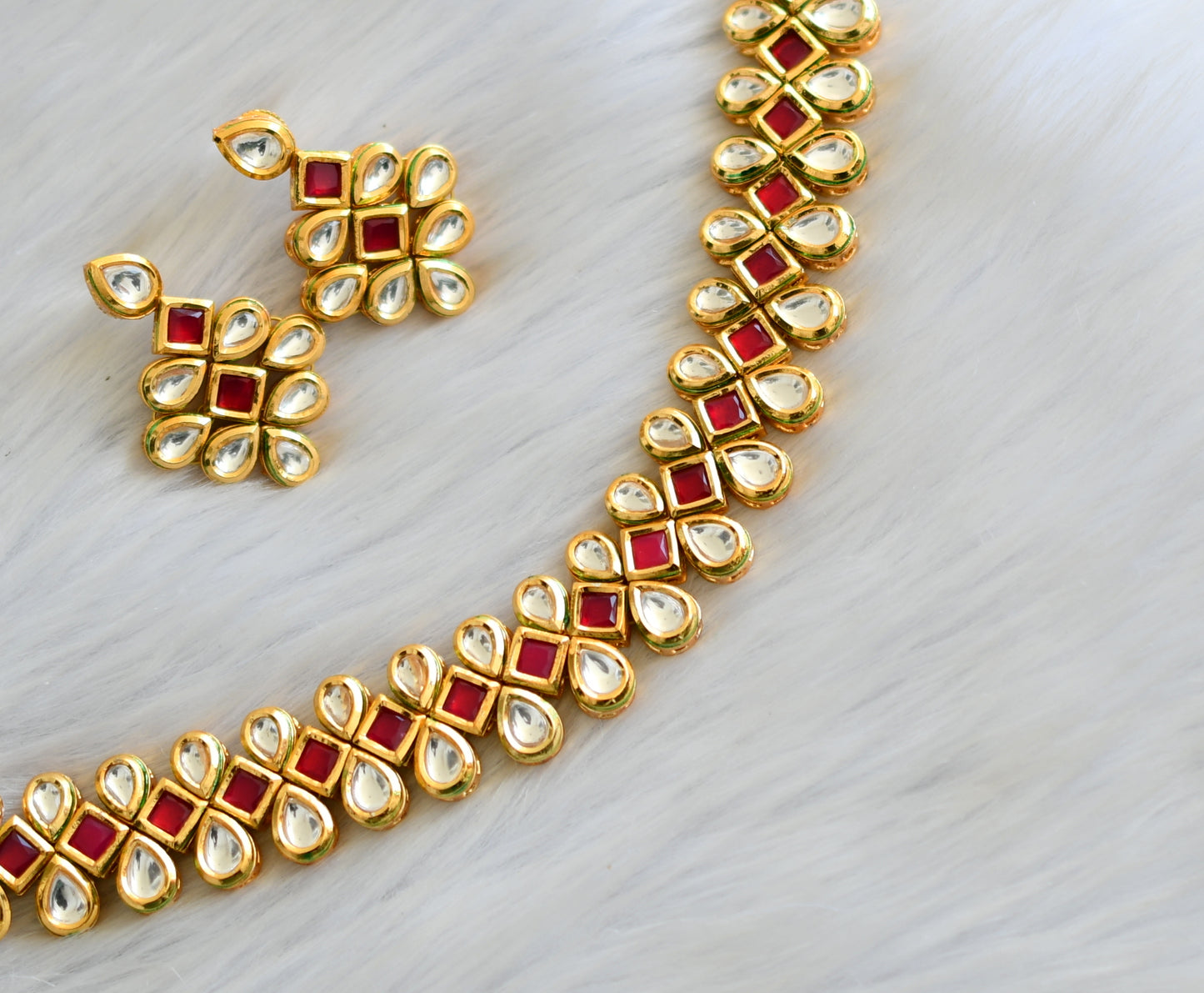 Gold tone red-white kundan necklace set dj-40638