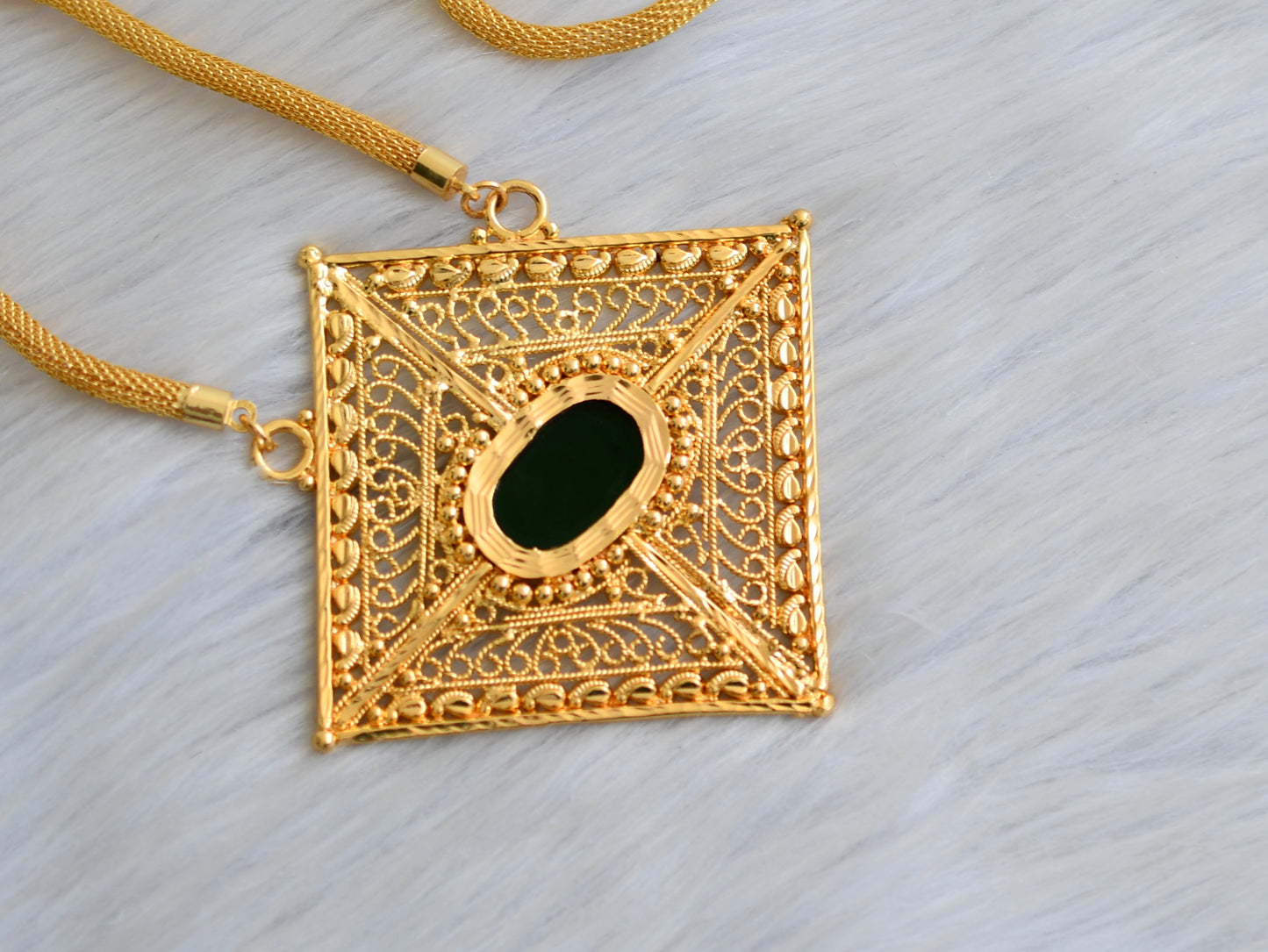 Gold tone green Kerala style haar dj-41931