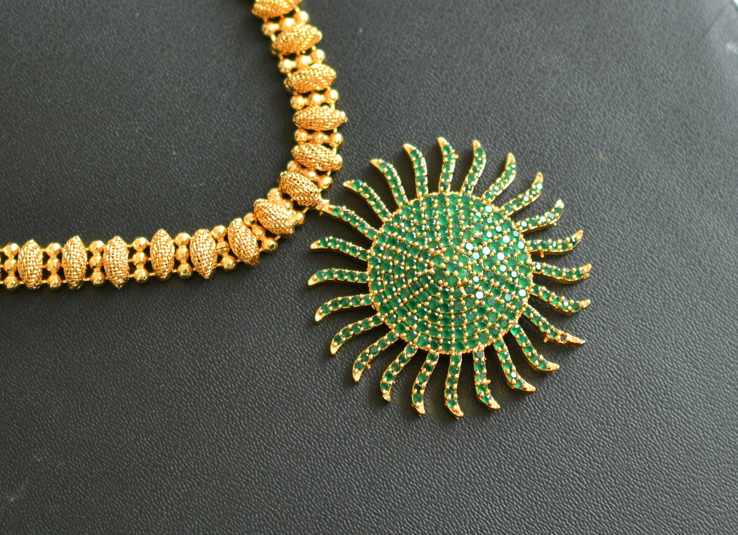 Gold tone cz emerald sun flower pendant necklace dj-39153