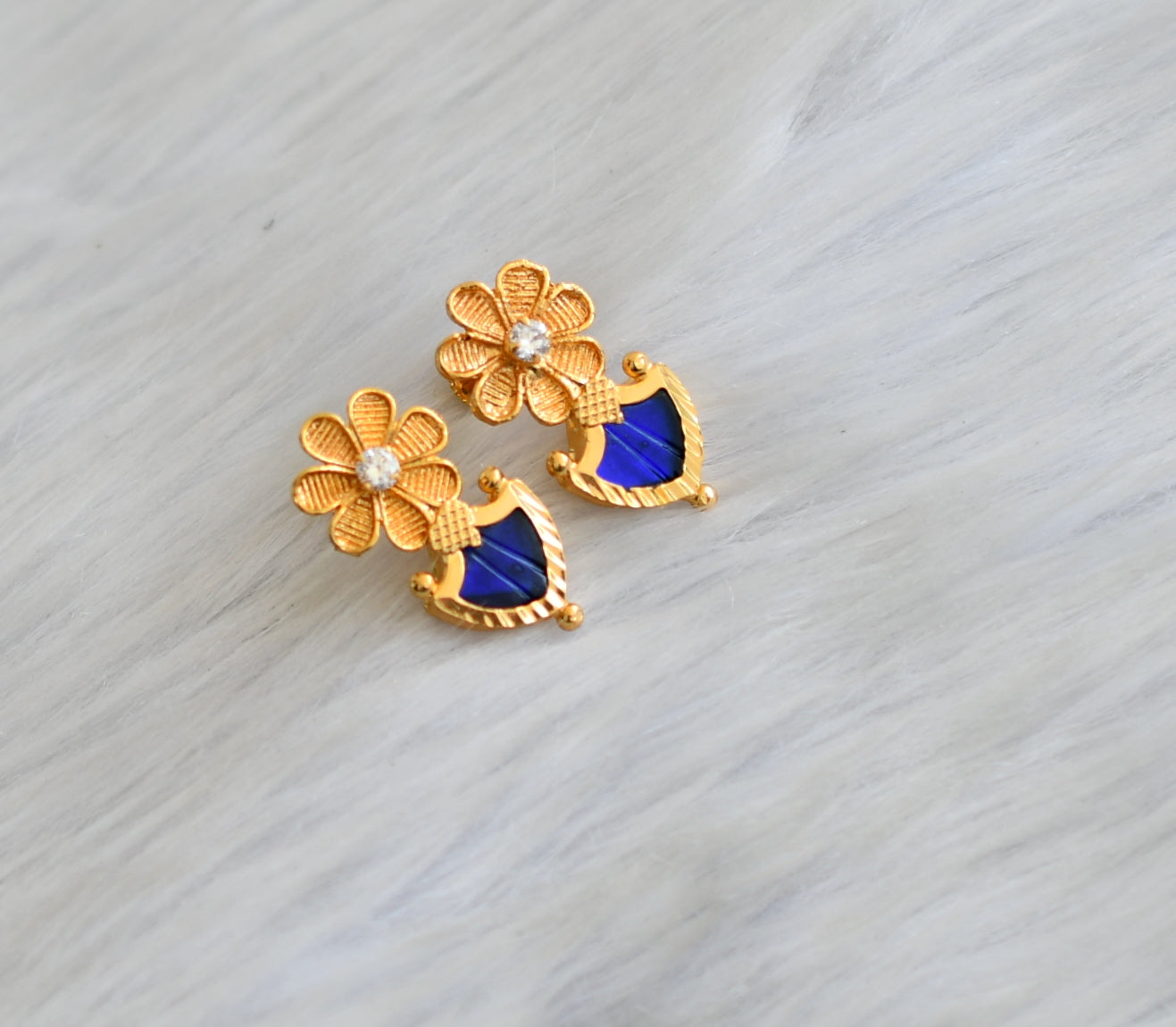 Gold tone white-blue palakka flower Kerala style earrings dj-41936