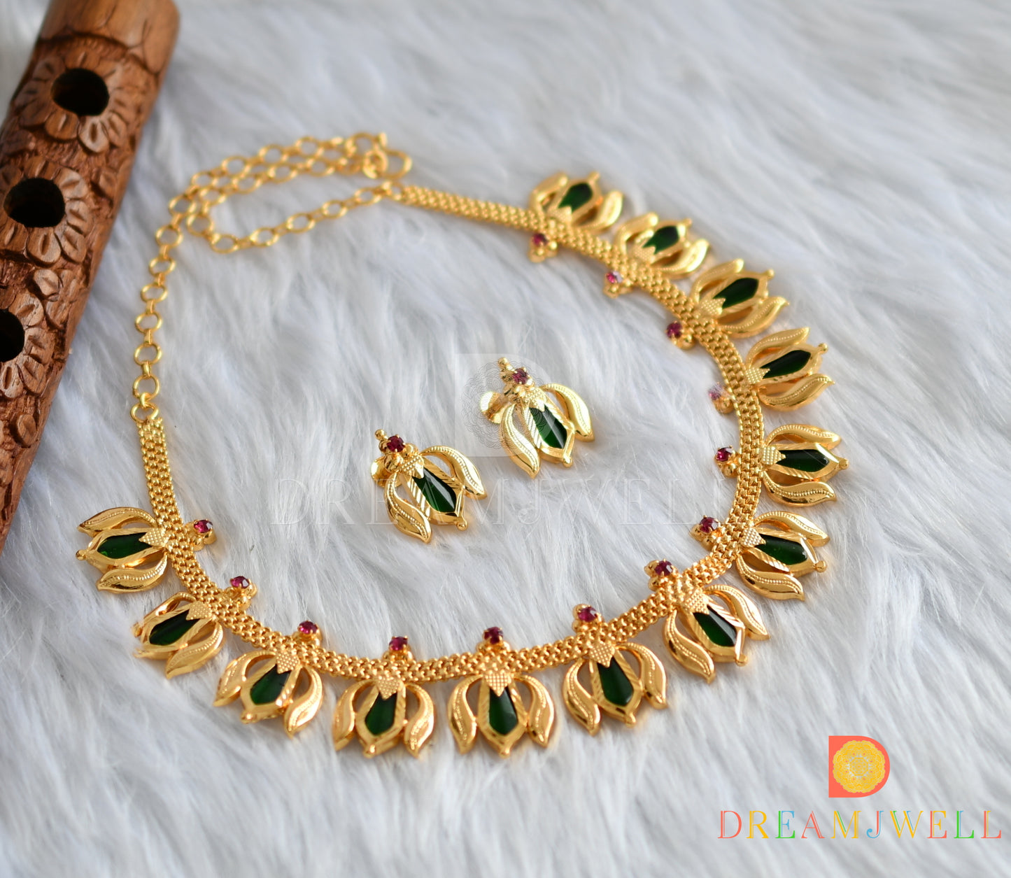 Gold tone green nagapadam-Lotus designer necklace set dj-35357