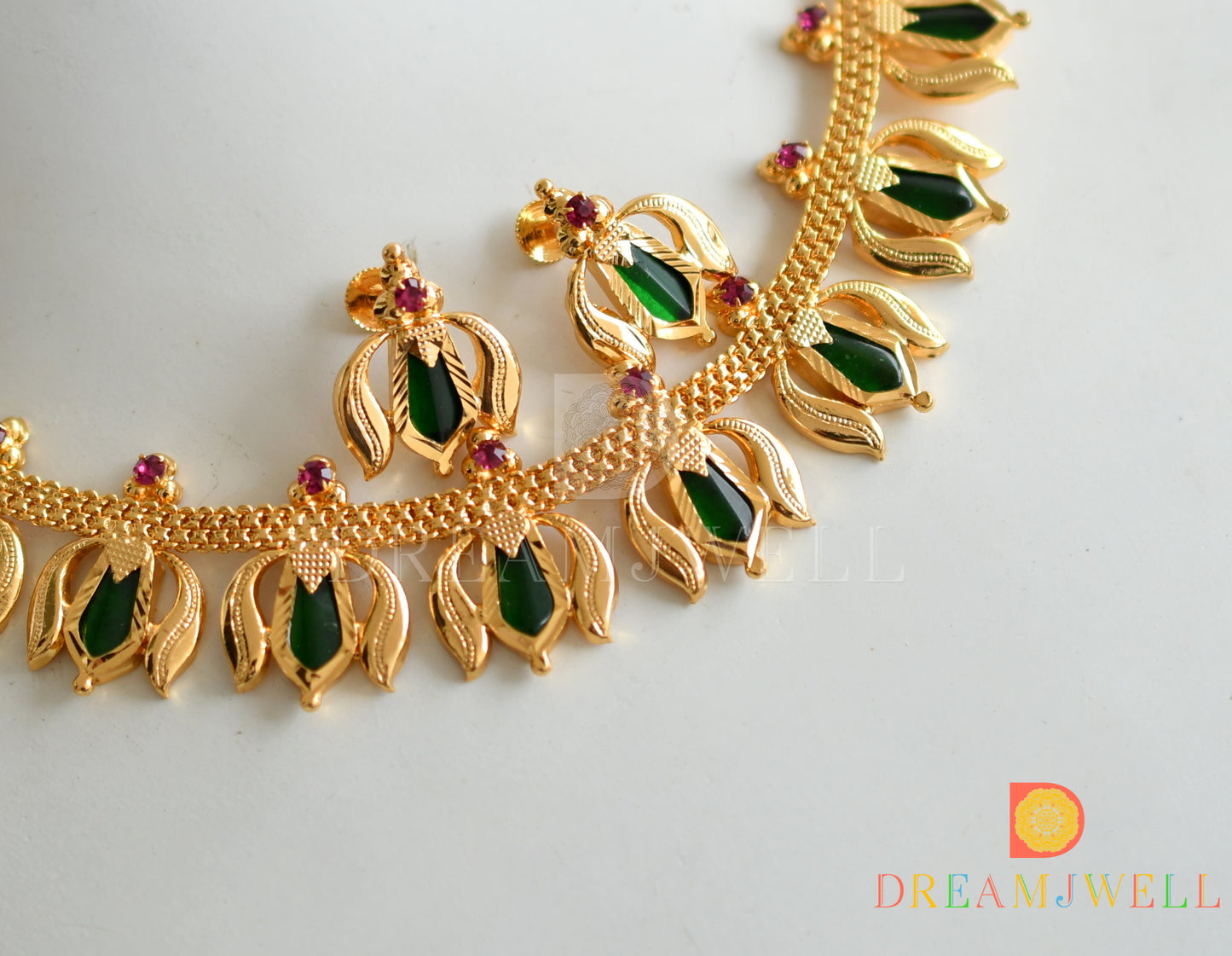 Gold tone green nagapadam-Lotus designer necklace set dj-35357