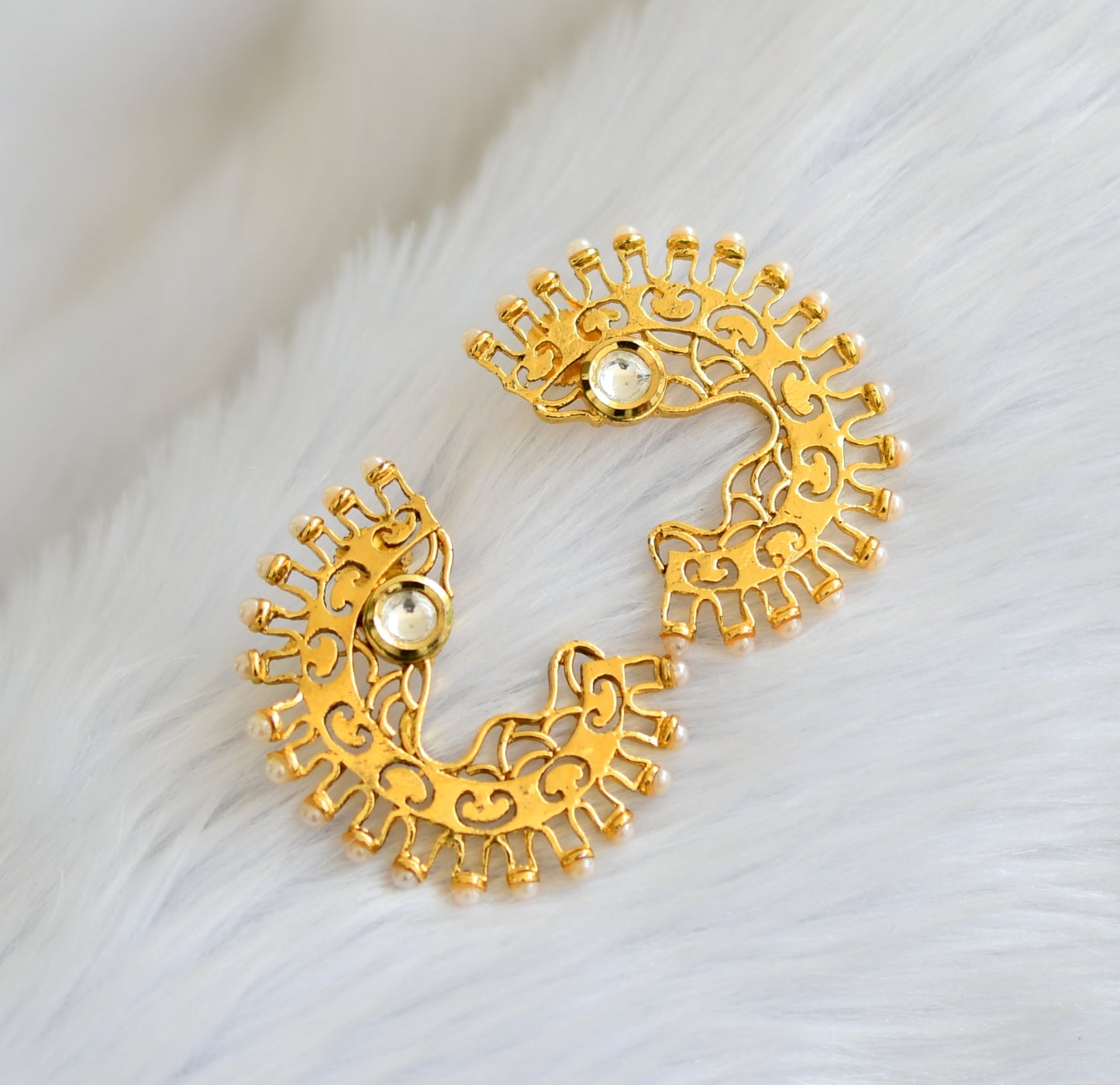 Antique gold tone kundan pearl earrings dj-29430