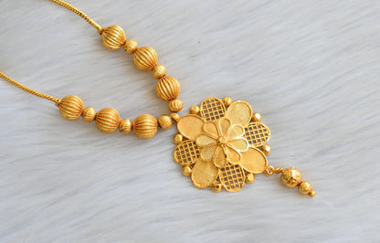 Gold tone flower Kerala style necklace dj-40667