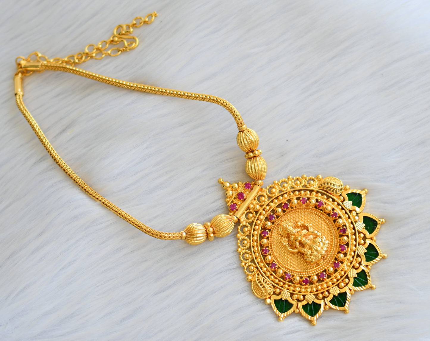 Gold tone pink stone palakka green Lakshmi Kerala style kodi necklace dj-40681