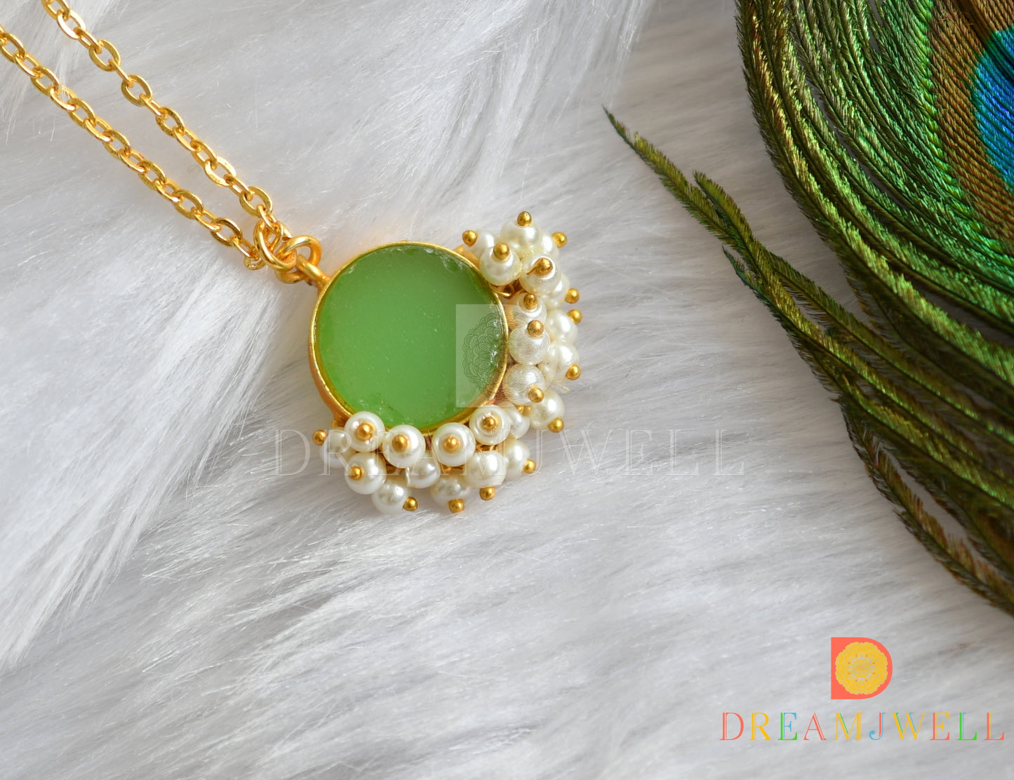 Gold tone pearl green Druzzy stone simple chain look pendant dj-38368