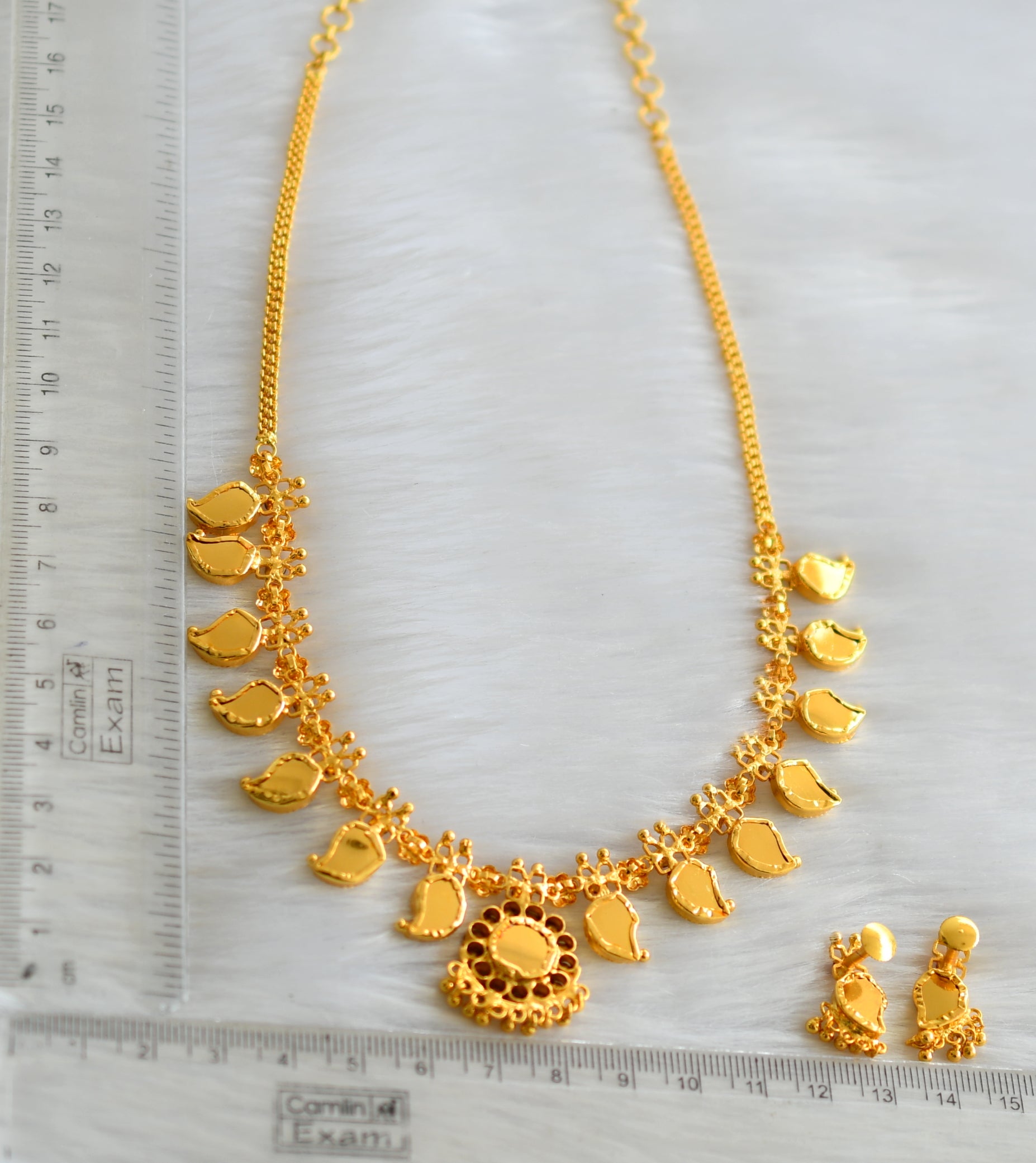 17 3/4th haram ideas | gold necklace designs, gold jewellery design  necklaces, bridal gold jewellery