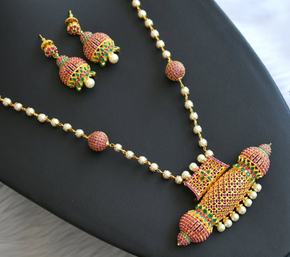 Gold tone ruby-green pearl pendant with chain haar set dj-41972