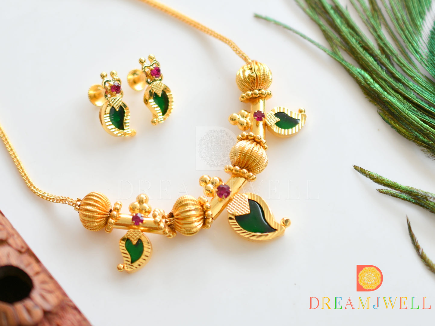 Gold Tone Green Mango chain/Necklace Set DJ29924