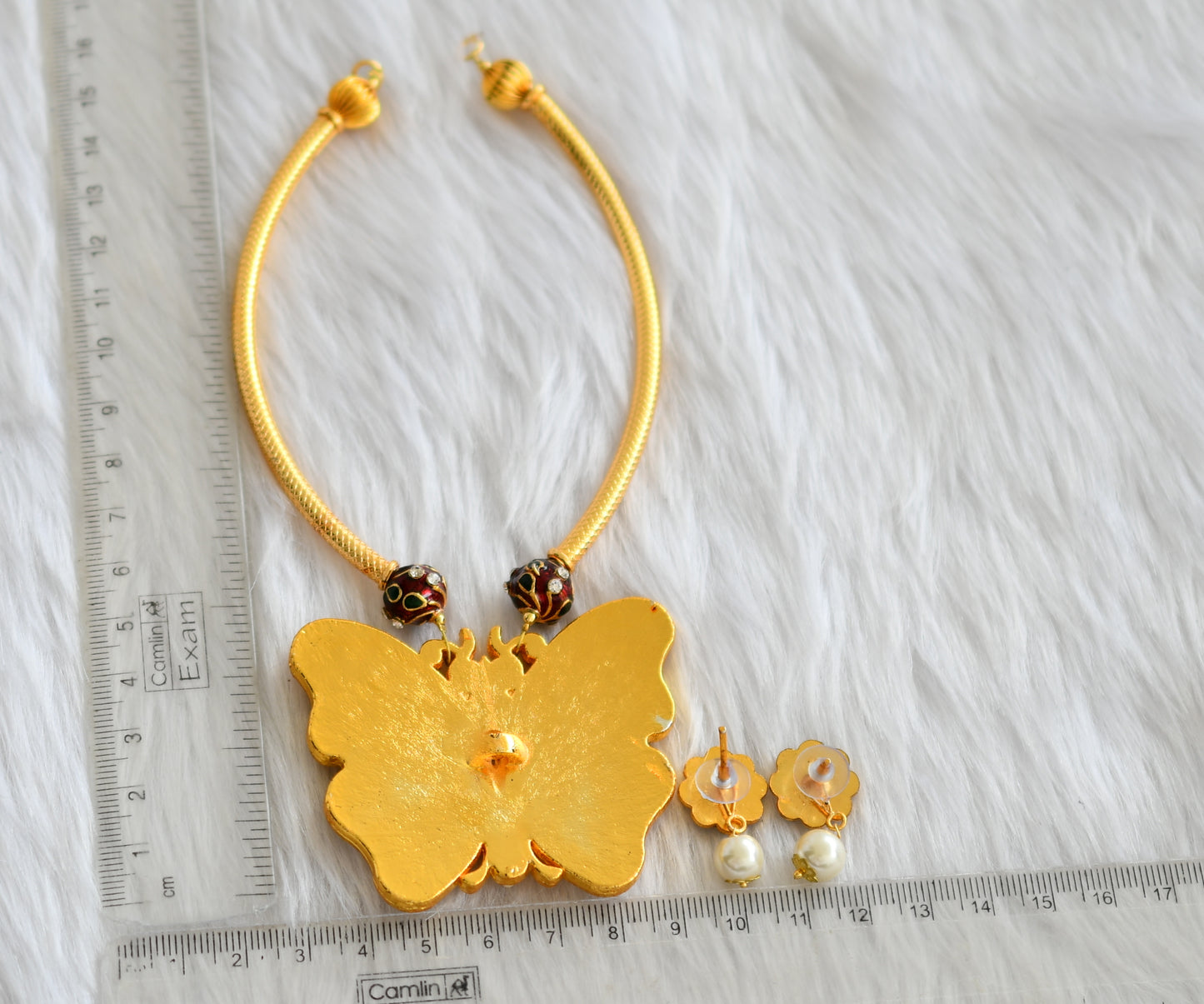 Gold tone kemp-green butterfly kid’s necklace set dj-19885