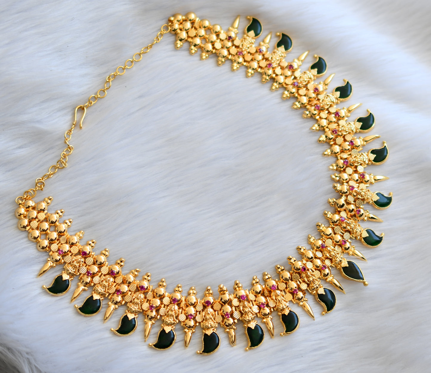 Gold tone pink-green Mango Lakshmi Mulla mottu Kerala style necklace dj-40791