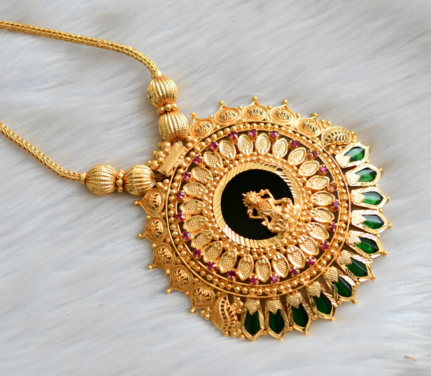 Gold tone pink-green Kerala style Lakshmi big Nagapadam pendant kodi necklace dj-42013