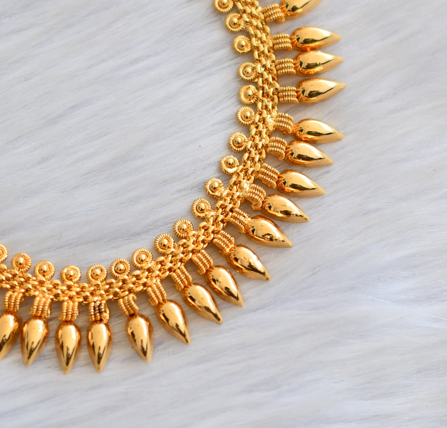 Gold tone Kerala style necklace dj-40784