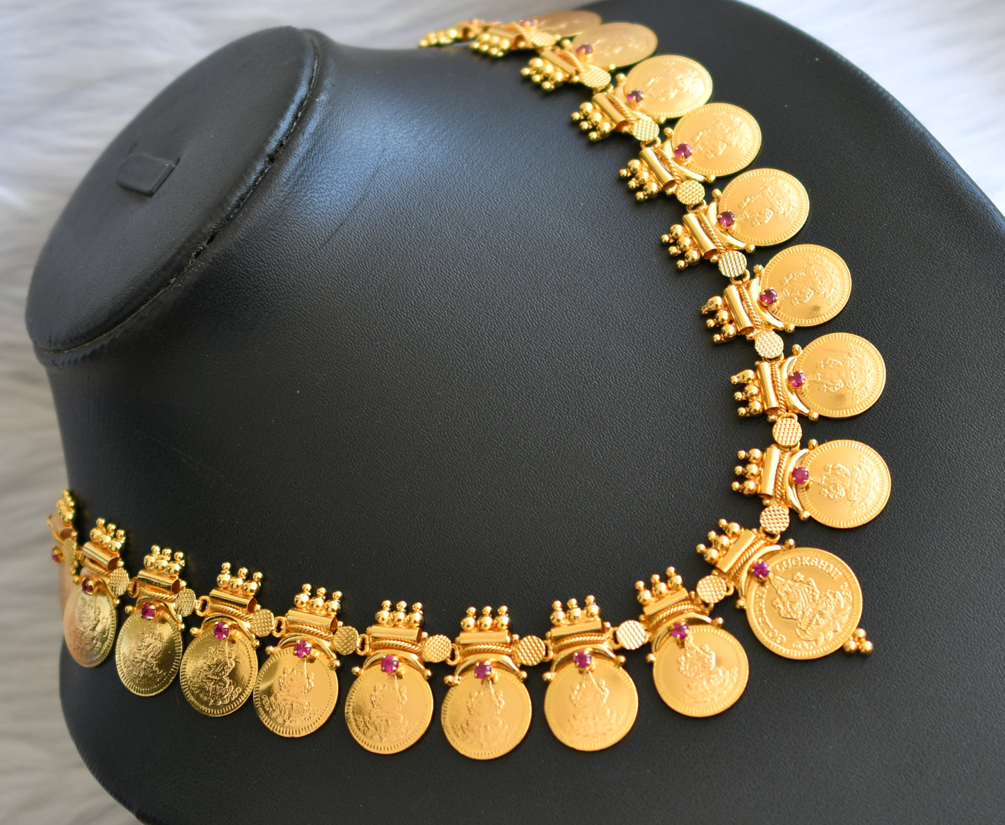 Gold tone pink stone Lakshmi coin Kerala style necklace dj-40789