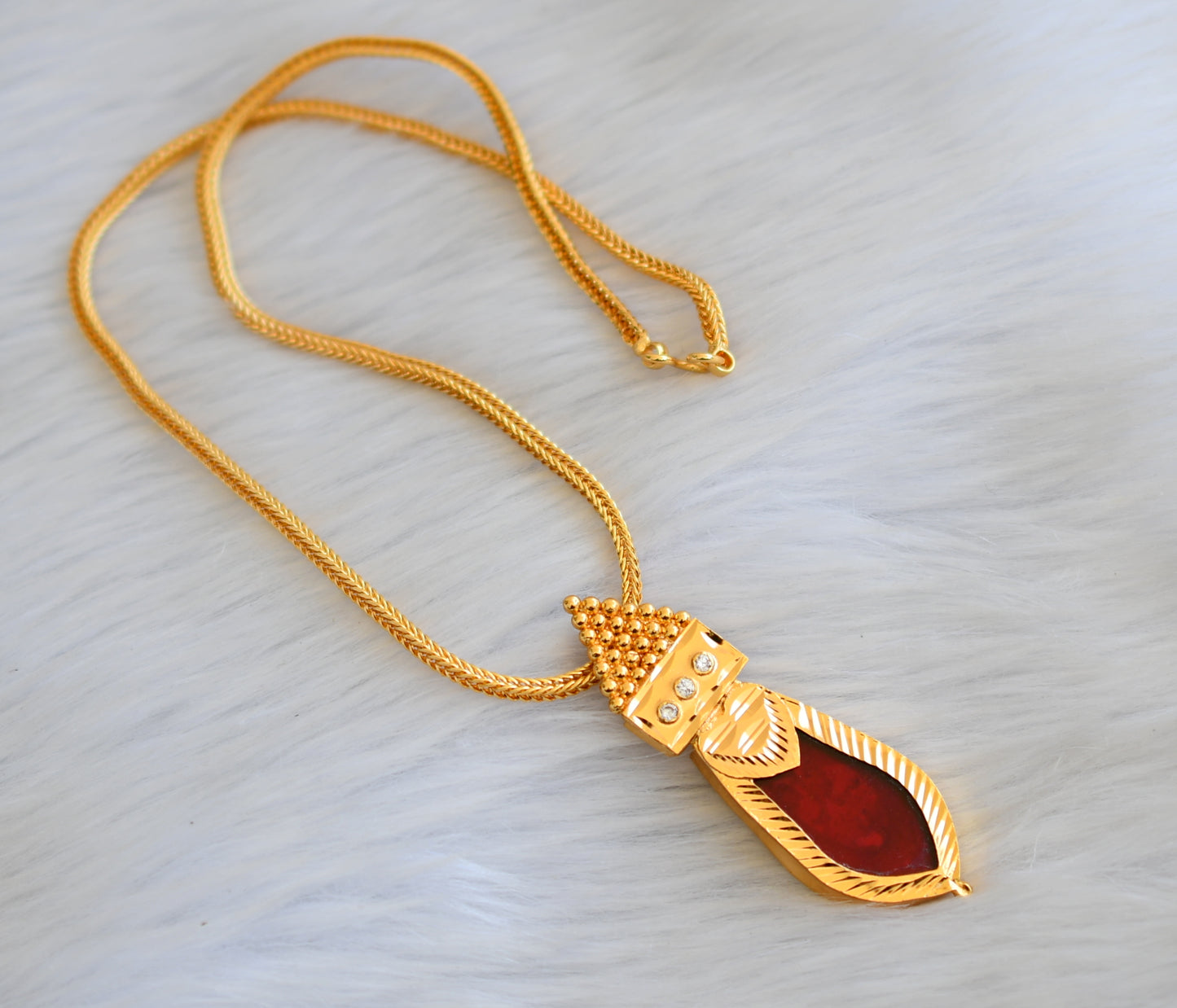 Gold tone red nagapadam Kerala style pendant with chain dj-40768