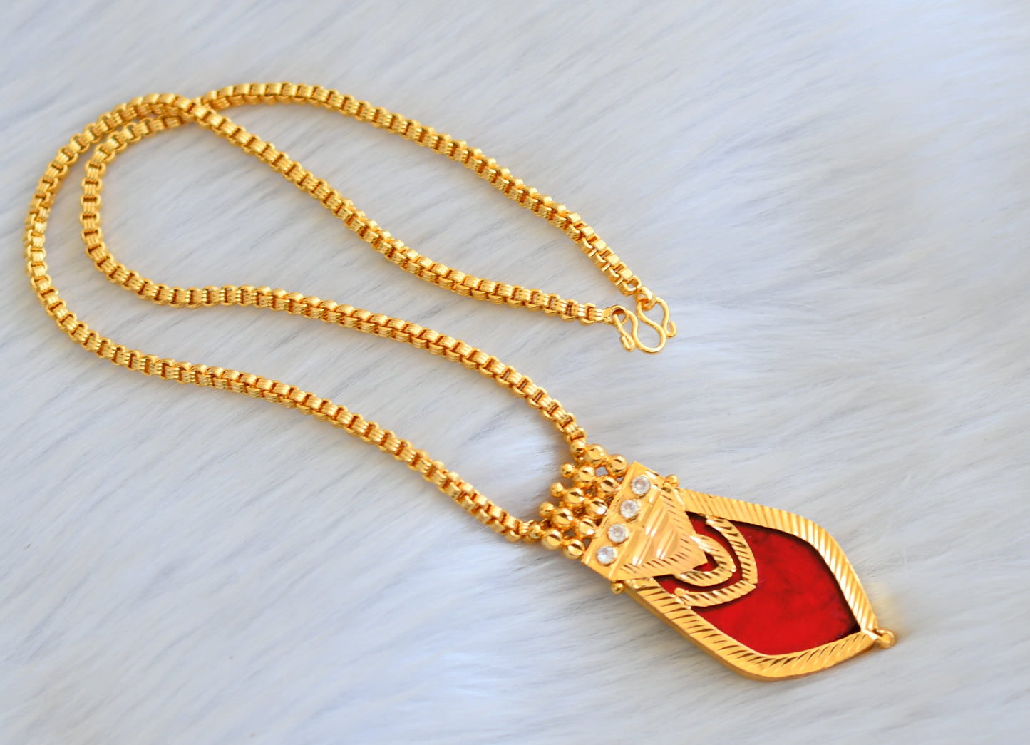 Gold tone white-red nagapadam Kerala style pendant with chain dj-40769