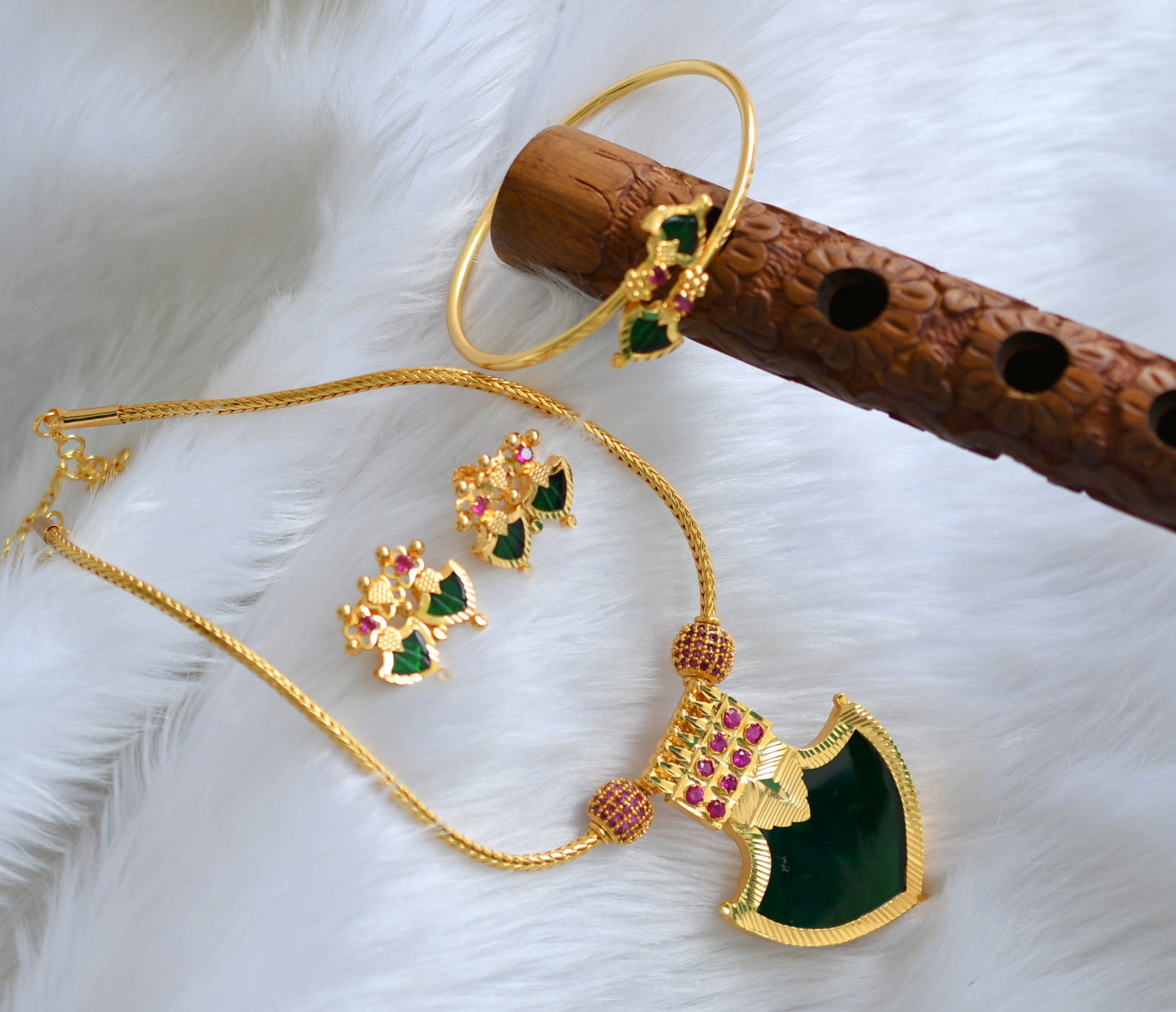 Gold tone pink-green palakka Kerala style necklace set with kada dj-39234