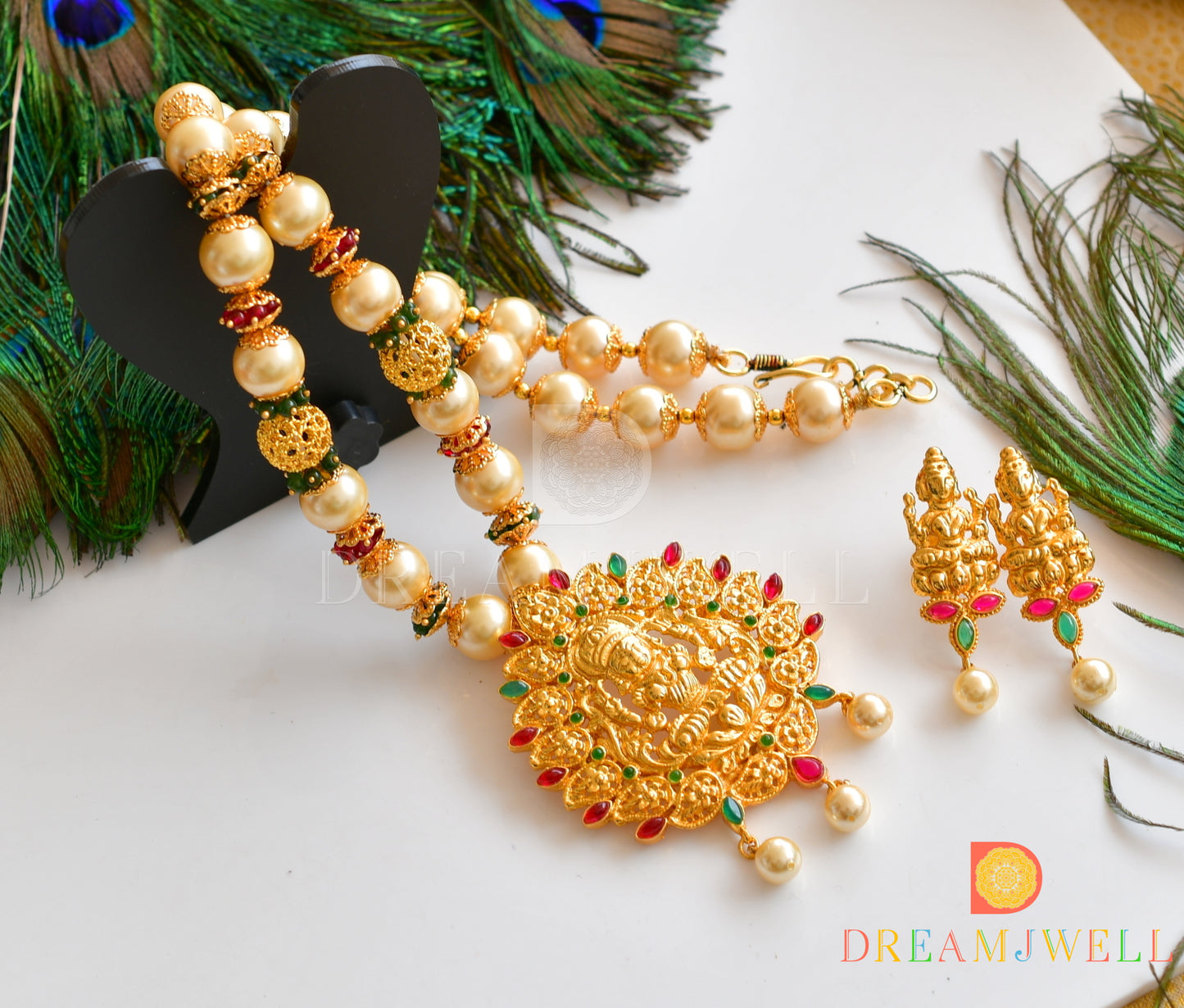 Gold tone pink-green Lakshmi pearl beads necklace set dj-36162