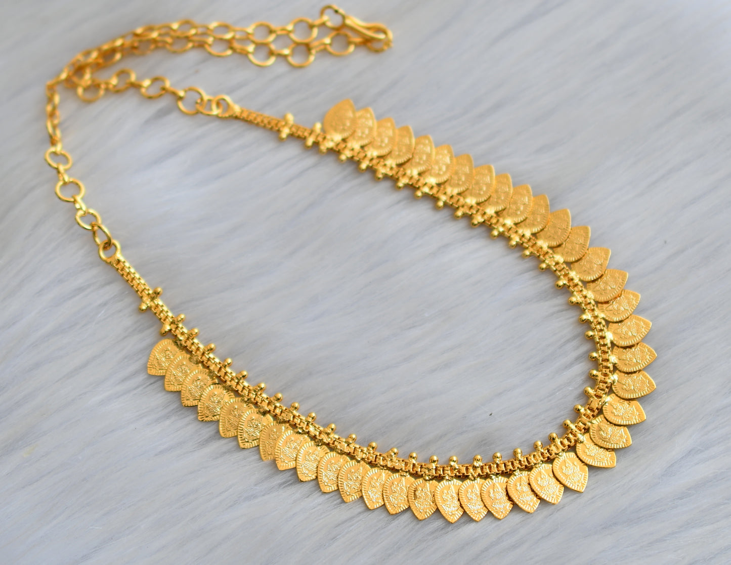 Gold tone leaf Lakshmi coin Kerala style necklace dj-40824