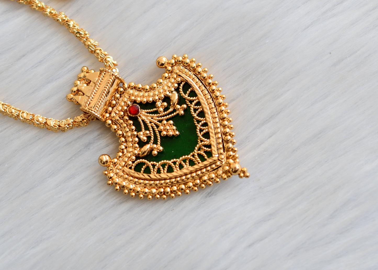 Gold tone pink-green palakka Kerala style pendant with chain dj-40828