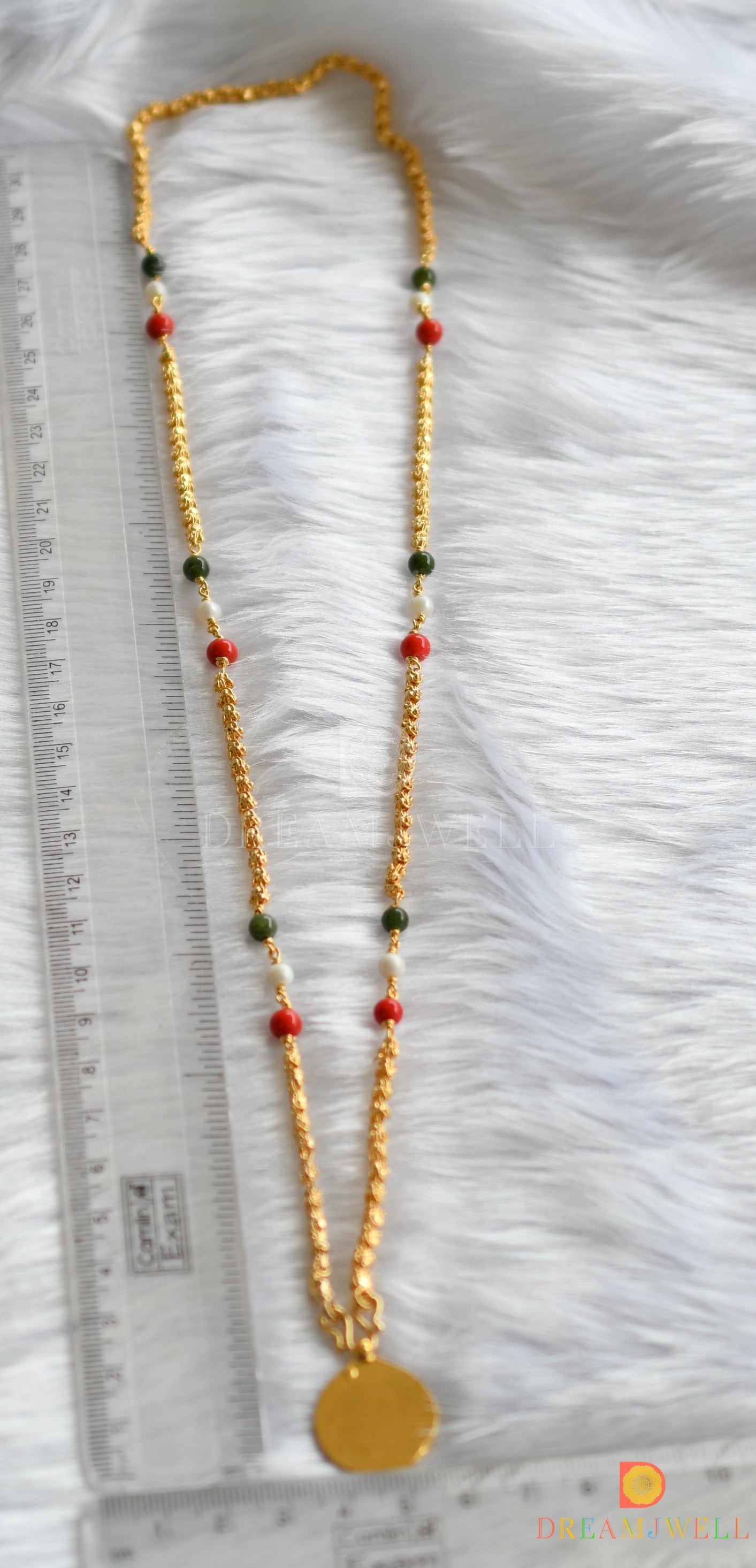 Gold chain with 2025 red beads