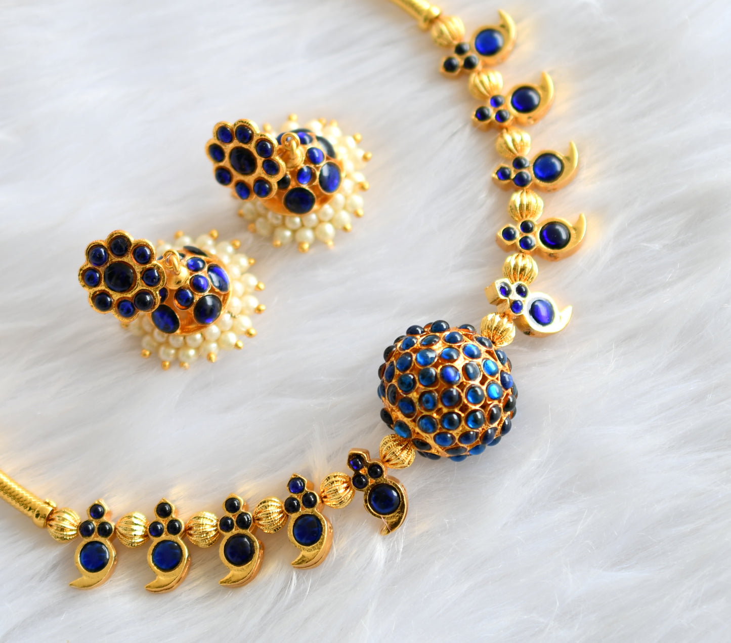 Gold tone blue Rudhra ball mango handmade necklace set dj-17706