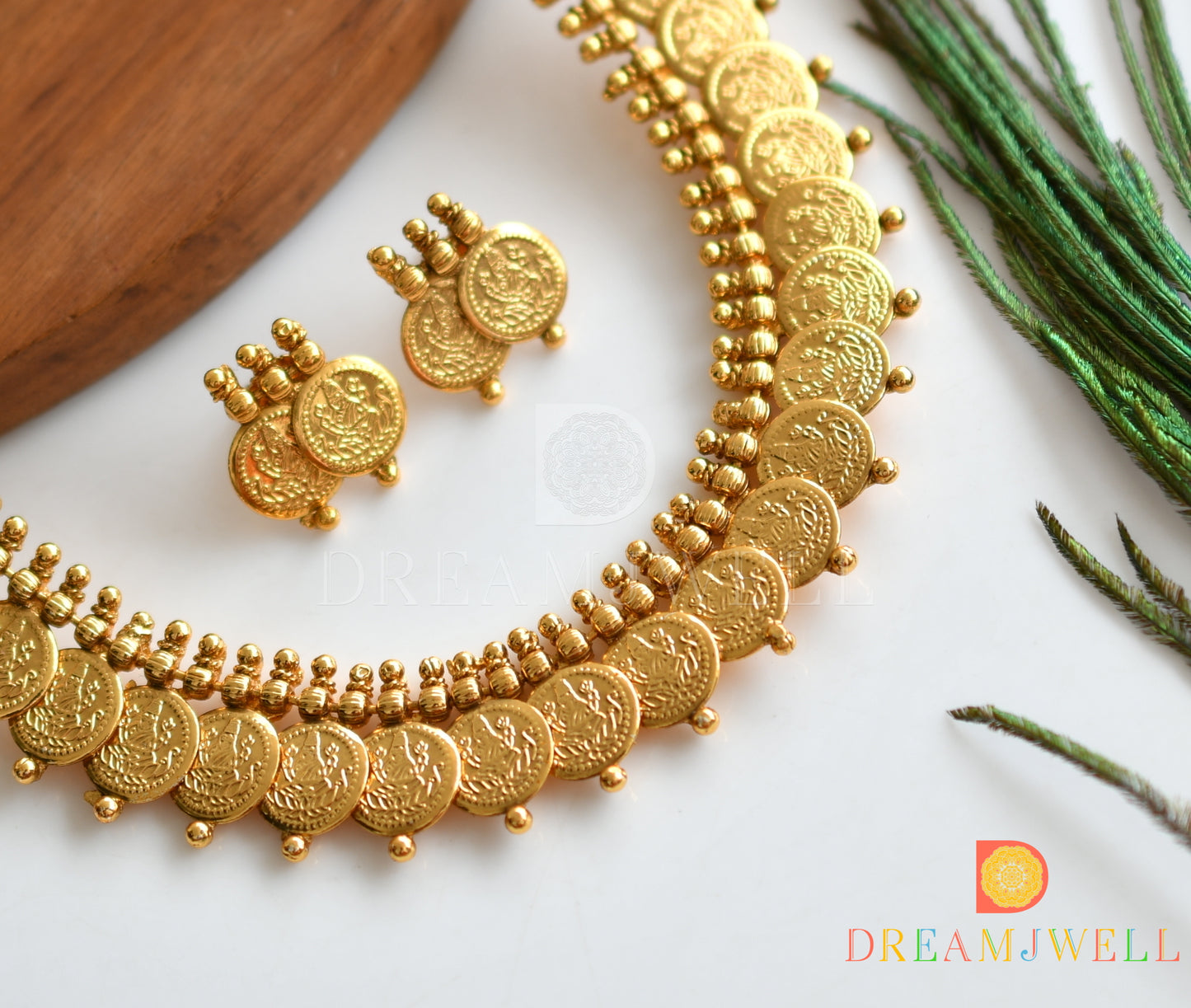 Antique Gold tone Lakshmi coin necklace set dj-36881