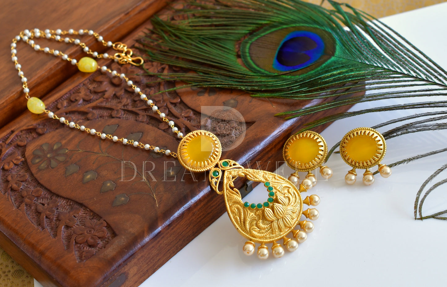 Matte Finish Yellow-green Lotus pearl Chain/Necklace Set-dj14917